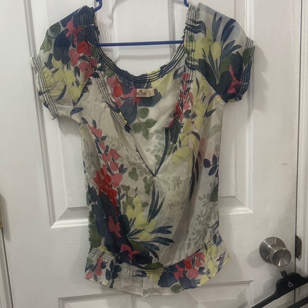 Hollister Multicolor Floral Sheer Blouse